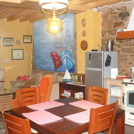 Holiday Plaza De La Pescaderia